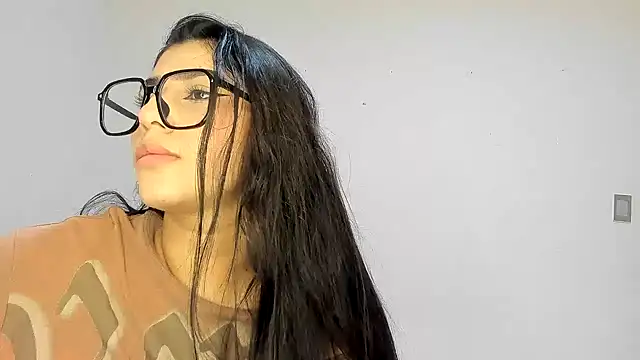 Sweet and Rous0 online show from February 2, 2:10 am