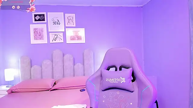 lucrecia sucker online show from September 10, 7:25 pm