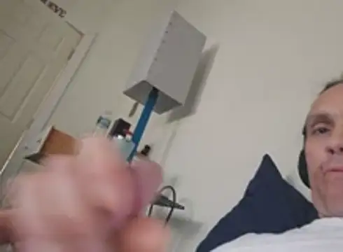 Cummingsfull online show from August 6, 10:55 pm