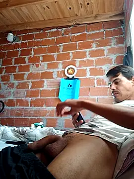 Snapshot of luiscasco387 chatting on March 25, 6:03 pm luiscasco387 online show from March 25, 6:03 pm