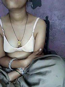 Komal-Rajput online show from November 11, 10:21 pm