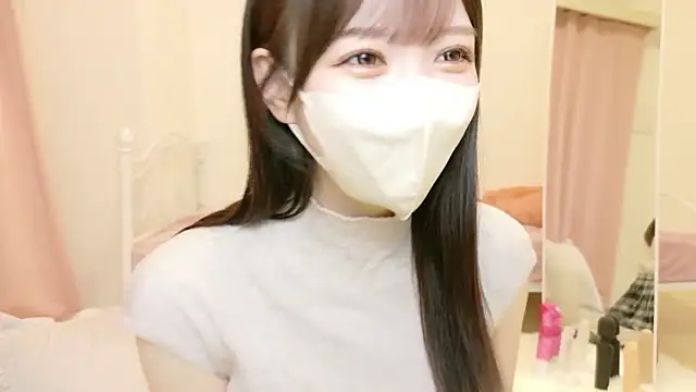 Snapshot of roachan_ chatting on February 19, 12:12 pm roachan online show from February 19, 12:12 pm