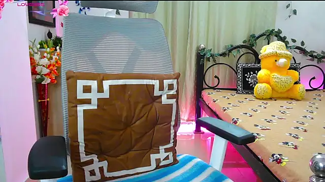 WildDimpi 0 online show from December 17, 6:14 pm