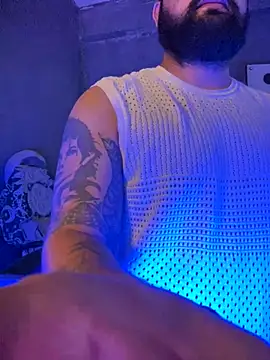 Snapshot of THEDICKBOY17 chatting on September 19, 10:49 am THEDICKBOY17 online show from September 19, 10:49 am