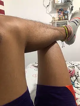 Snapshot of elpeluchenegroxxx3 chatting on February 23, 3:37 am elpeluchenegroxxx3 online show from February 23, 3:37 am