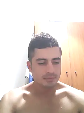 Snapshot of Andr3s69xxx chatting on September 11, 5:57 pm Andr3s69xxx online show from September 11, 5:57 pm