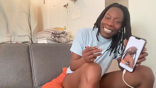 littyleesh1 online show from September 13, 3:56 pm