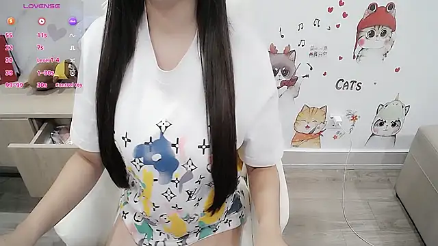 Snapshot of Eirlys18 chatting on September 15, 4:18 pm Eirlys18 online show from September 15, 4:18 pm