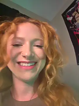 Snapshot of CelesteGreene chatting on September 18, 7:05 pm CelesteGreene online show from September 18, 7:05 pm