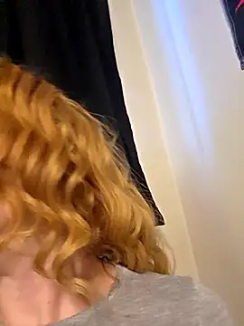Snapshot of CelesteGreene chatting on October 20, 9:59 pm CelesteGreene online show from October 20, 9:59 pm