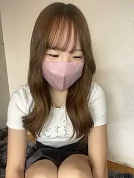 maika 3 online show from September 27, 5:56 am