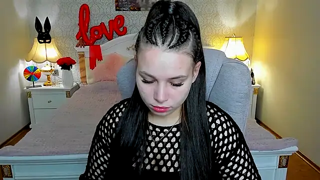 OmniaSher online show from February 3, 10:09 am