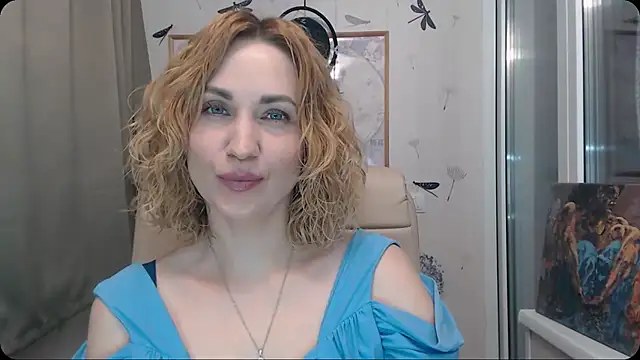 KatrinAlluring online show from January 16, 5:33 am