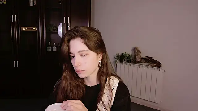 Yoka paradoXXX online show from November 22, 10:25 am