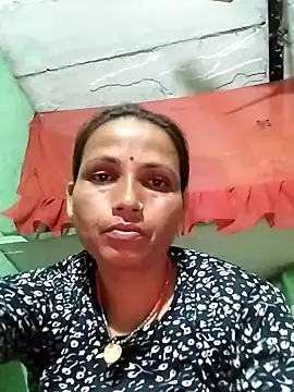 KIRTI12 HOT online show from September 22, 4:31 pm