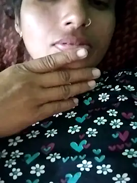 KIRTI12 HOT online show from October 19, 5:24 pm