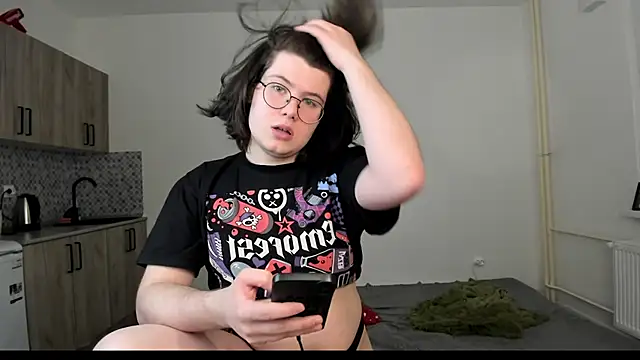 Snapshot of Derek_Shameless chatting on February 6, 4:54 pm Derek Shameless online show from February 6, 4:54 pm