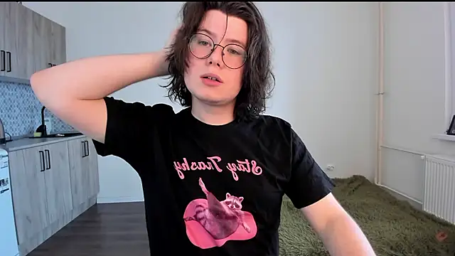 Snapshot of Derek_Shameless chatting on February 24, 2:26 pm Derek Shameless online show from February 24, 2:26 pm