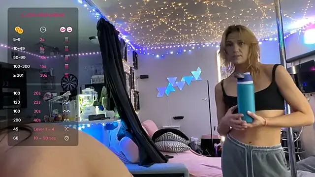 icy pisces online show from September 17, 12:40 pm