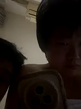 Fengbaby-555 online show from December 2, 4:02 pm