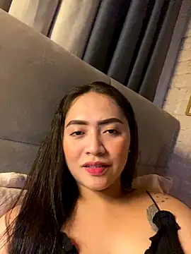 yourdevilsweettsx online show from November 3, 10:27 am