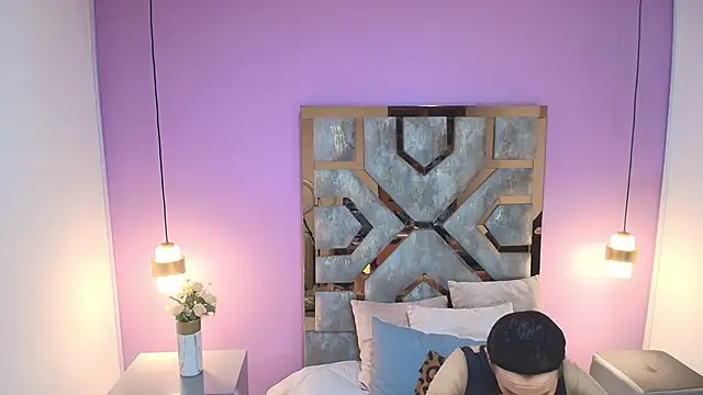 Electra Gosselin online show from September 13, 7:35 pm