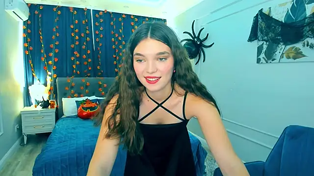 DivineAmour online show from October 14, 12:50 pm