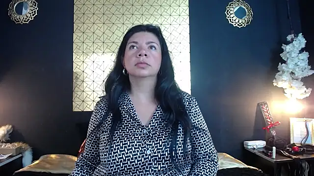 kinky momm online show from May 6, 4:34 pm