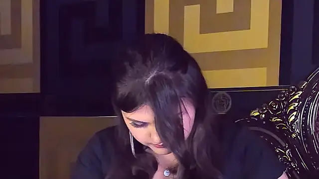 Snapshot of UR_BELLA chatting on October 10, 3:55 pm UR BELLA online show from October 10, 3:55 pm