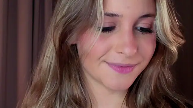 LoveSeekins online show from April 15, 7:58 pm