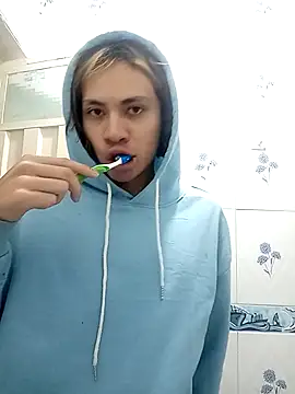 kittymutant99 online show from November 12, 5:57 pm