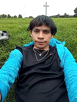 Snapshot of kittymutant99 chatting on February 25, 4:27 pm kittymutant99 online show from February 25, 4:27 pm