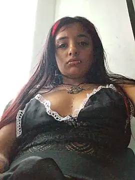 carolinerue online show from May 23, 10:47 pm