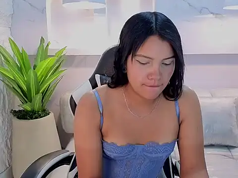 Snapshot of antonela_tp chatting on October 3, 12:46 pm antonela tp online show from October 3, 12:46 pm