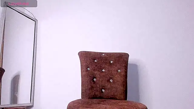 GiuliaCash online show from October 18, 10:16 am