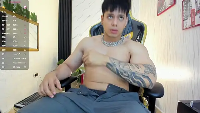 xKevyn online show from November 26, 12:39 pm