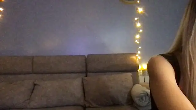 Pyrelissa online show from January 16, 4:22 pm