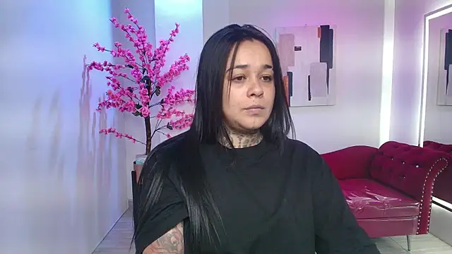 Snapshot of Black_roseee chatting on November 22, 3:27 am Black roseee online show from November 22, 3:27 am