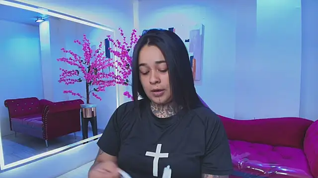 Black roseee online show from February 5, 3:55 am