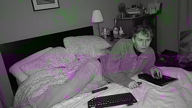 scottishtwink01 online show from November 7, 3:12 pm