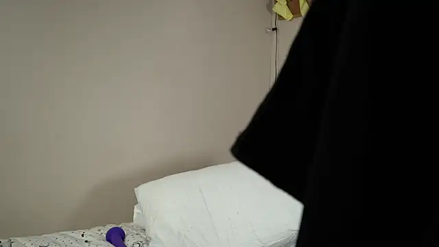 scottishtwink01 online show from November 15, 8:49 pm