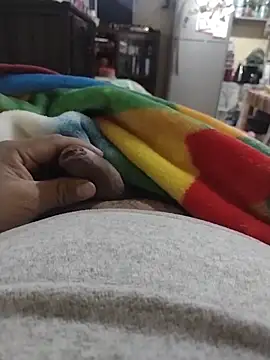 Santiagoqro85 online show from February 3, 11:59 am