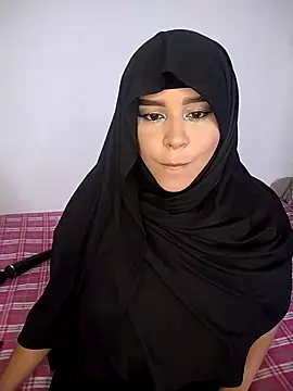 Snapshot of rhizanthella_ chatting on September 16, 7:26 pm rhizanthella  online show from September 16, 7:26 pm