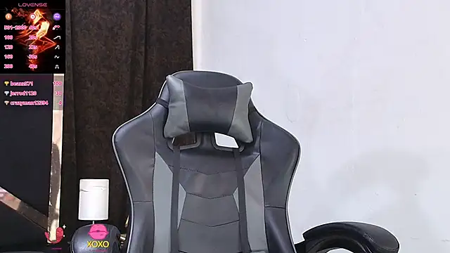 luna brown7 online show from December 16, 10:31 am