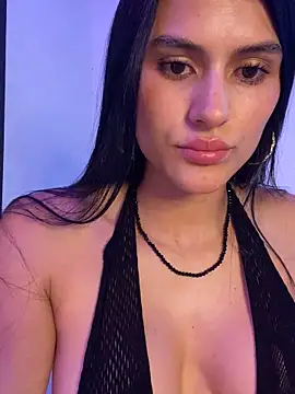 Snapshot of juliana1920 chatting on September 11, 12:22 am juliana1920 online show from September 11, 12:22 am