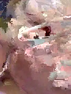 Snapshot of luzmelzinha chatting on March 19, 5:39 pm luzmelzinha online show from March 19, 5:39 pm