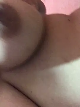 Snapshot of luzmelzinha chatting on March 21, 12:04 am luzmelzinha online show from March 21, 12:04 am