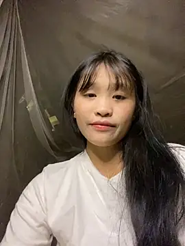 Snapshot of mika-bae chatting on September 28, 3:01 am mika-bae online show from September 28, 3:01 am