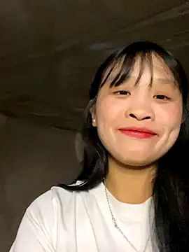 Snapshot of mika-bae chatting on October 11, 8:35 am mika-bae online show from October 11, 8:35 am