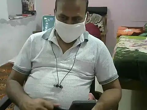 Famit025 online show from February 15, 6:15 pm